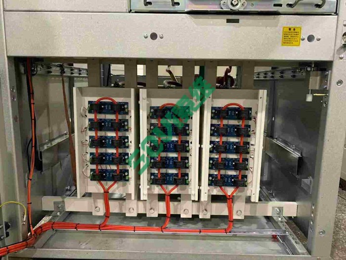 晶闸管串联软起动装置